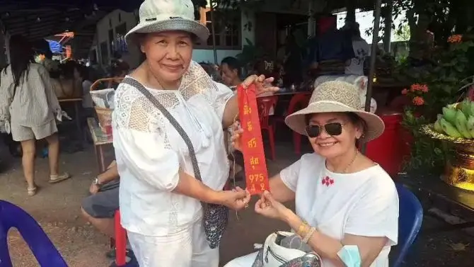 มาแล้ว เลขเด็ดหางประทัด เจ้าพ่อร่างทรง ลุ้นโชคใหญ่ 1 เม.ย. 68