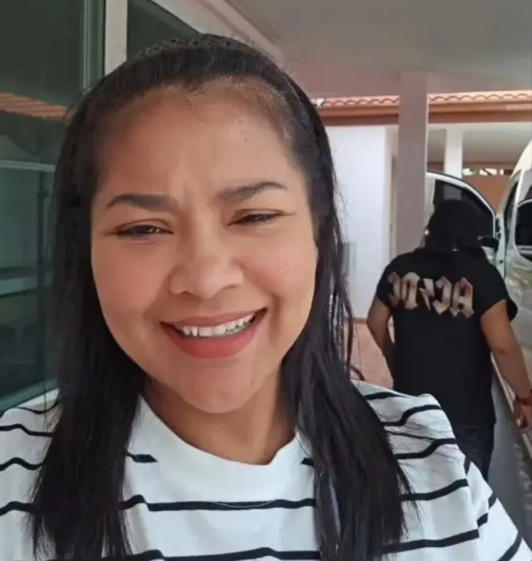 ตั๊ก ศิริพร งูเข้าบ้าน-แมวคลอดลูกในรถ แฟน ๆ แห่ส่องเลขทะเบียนรถลุ้นโชคงวดนี้