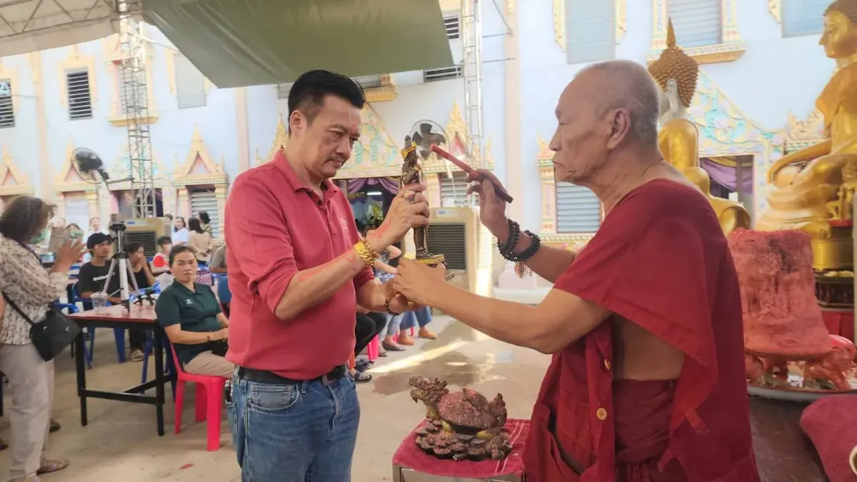 เลขเด็ด 16 มิ.ย. 68! จาก 7 วัดดัง ศาลศักดิ์สิทธิ์ ทั่วไทย (วัดสว่างอารมณ์)